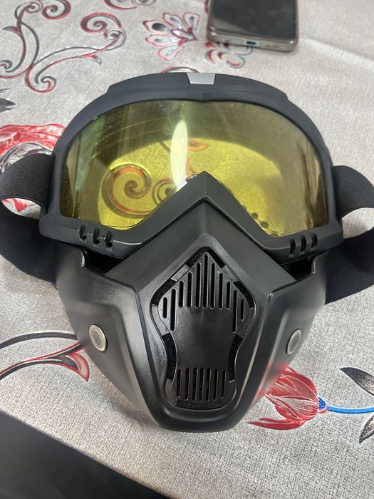 Продам шлем для мотоцикла