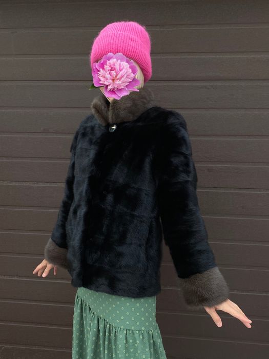 Продам натуральную шубу