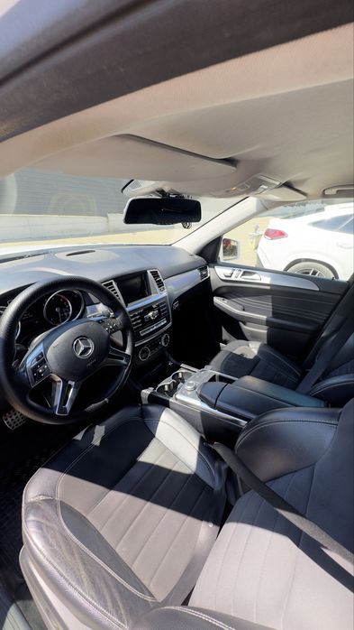Mercedes-Benz ML250