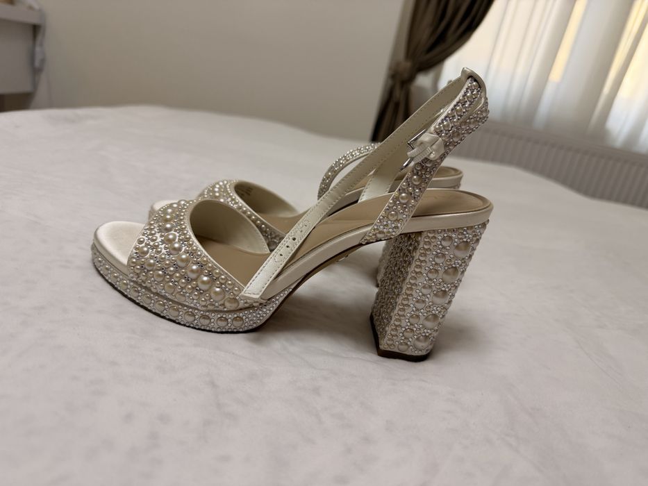 Vand sandale mireasa Aldo
