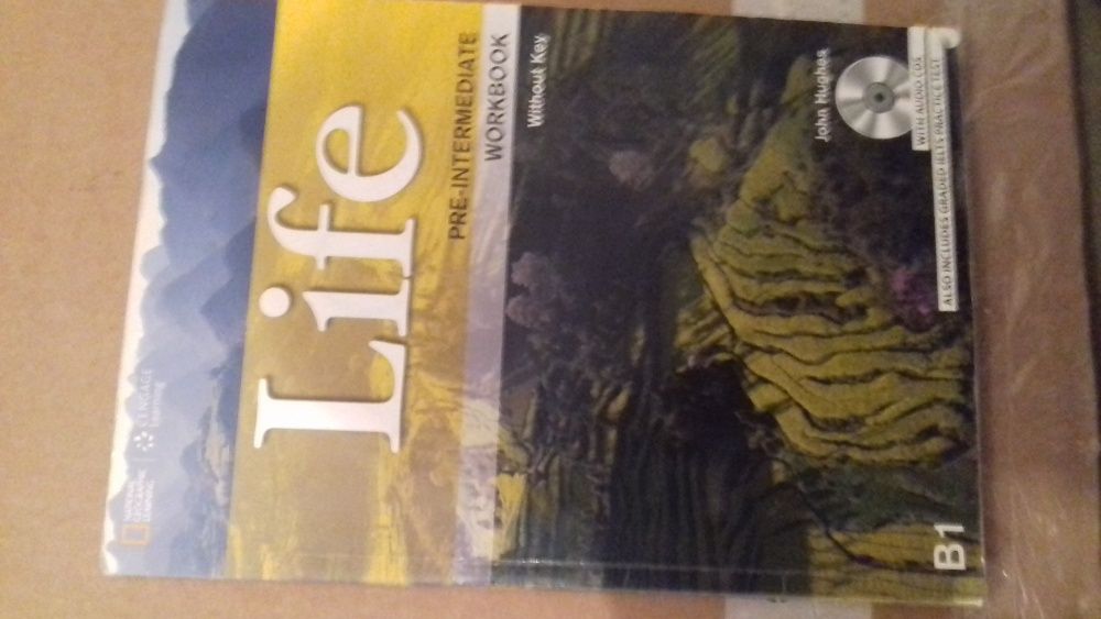 Life Pre-Intermediate. Student's Book B1 + CD