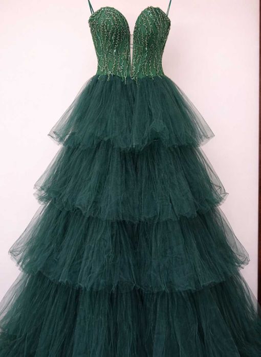 Абитуриентска рокля