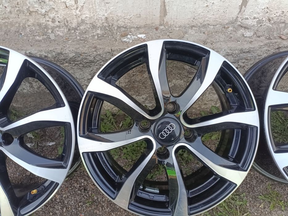 Продам диски на Ауди 80b4