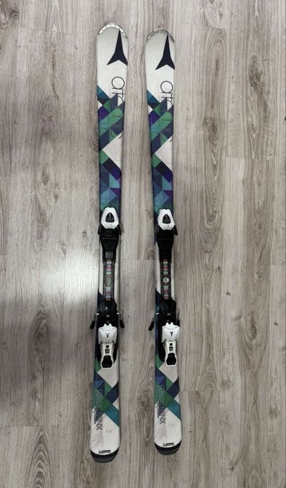 ски Atomic Cool Minx 152 + автомати Atomic