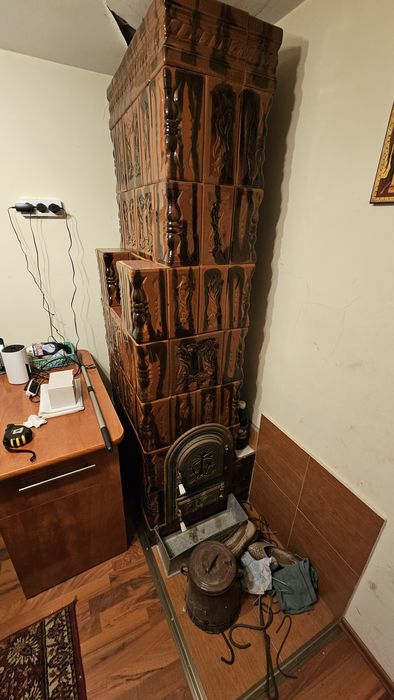 Vand mai multe tipuri de sobe