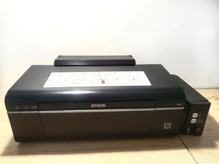 Продам принтер эпсон Л800
