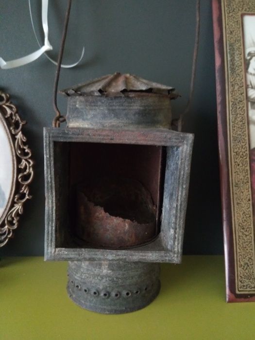 Антично кандило неработещо