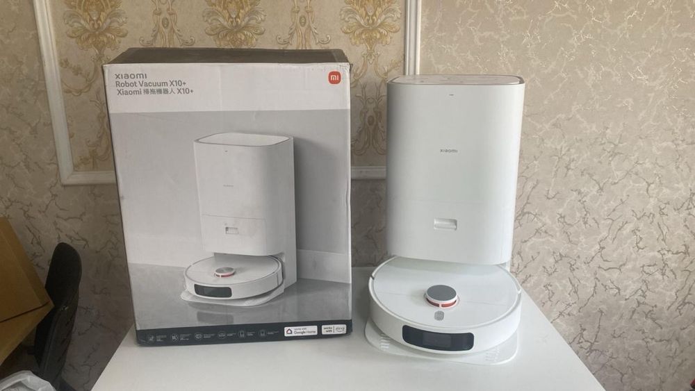 Робот пылесос mi vacuum .