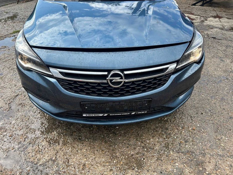 De vanzare Capota Opel astra K