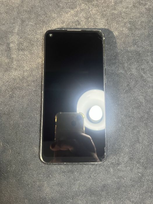Продам смартфоны