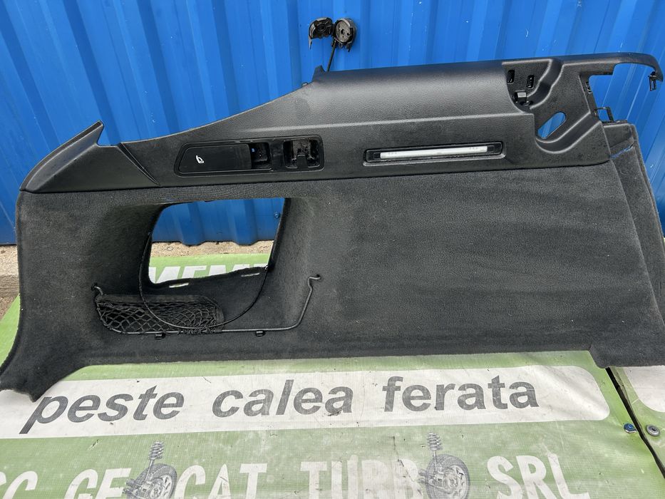 Ornament  stânga spate interior lareral Audi A6 C8 Avant