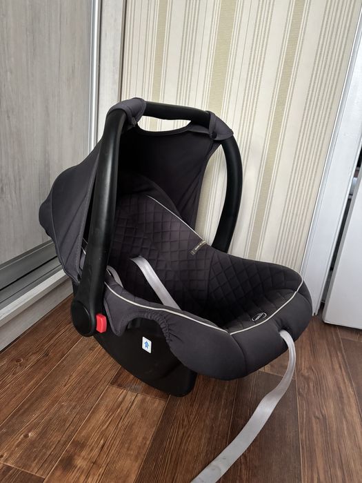 Автокресло автолюлька