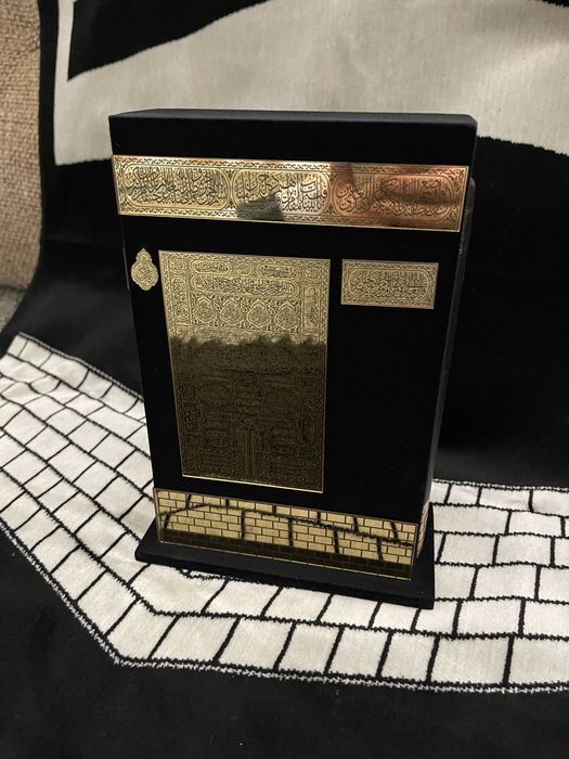 Продается подарочный нобор