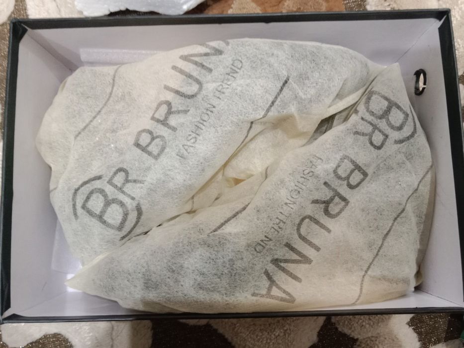 Tufli razmer 39 BRUNA