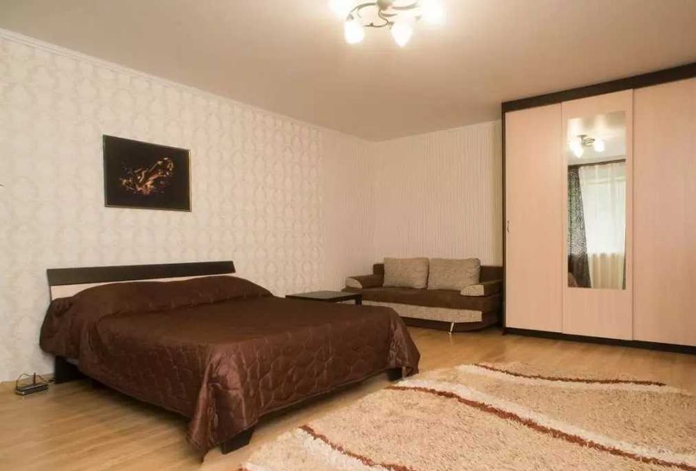 Дава се под наем Двустаен апартамент в Пловдив, Мараша - 82 кв.м за 280.5 € - Снимка #1