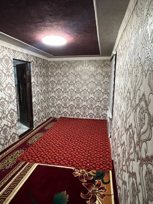 2 xonali kvartira sotiladi