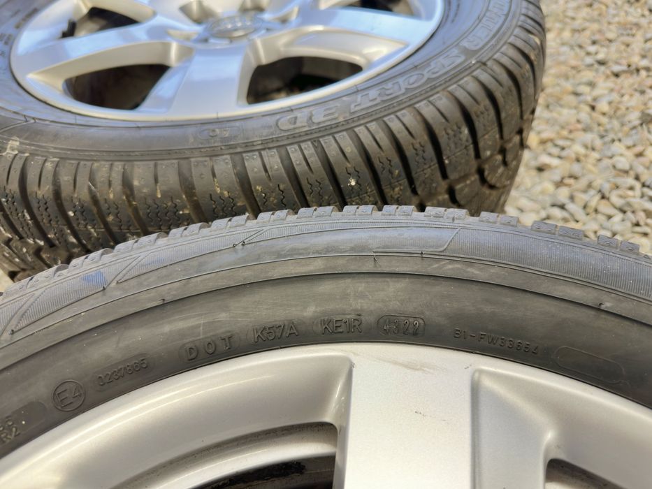Оригинални 17 джанти от Audi 5x112 Et25, 7J със зимни гуми 235/55 Dunlop