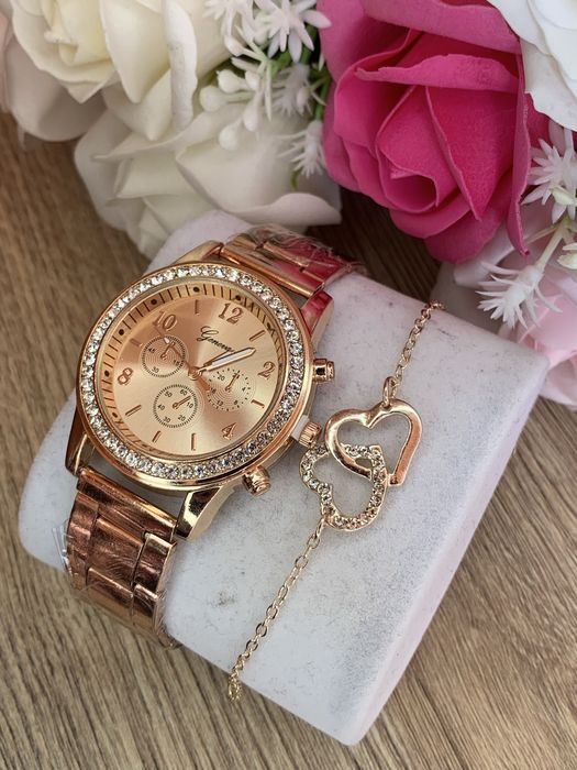 Часовник с гривна