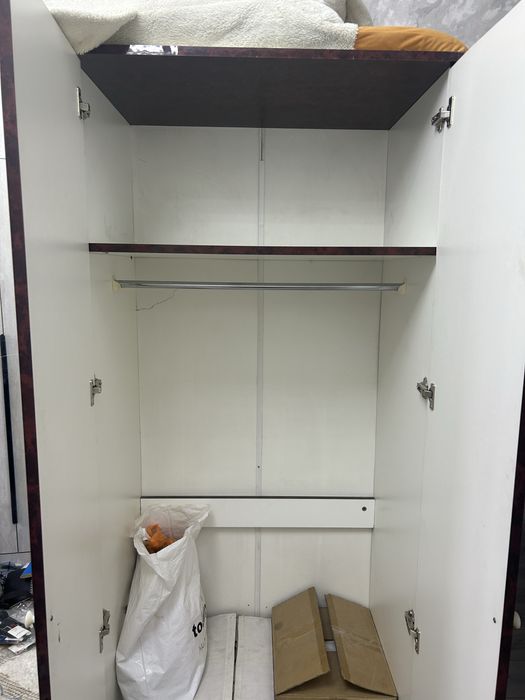 шкаф для спальни с зеркалом!