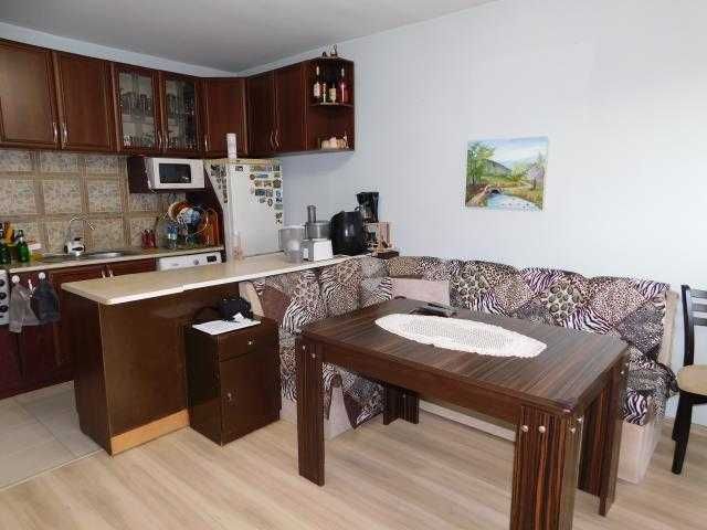 Продава се Четиристаен апартамент в Търговище, Център - 78 кв.м за 1059 €/кв.м - Снимка #2