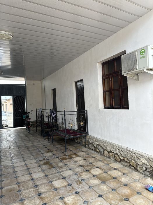 Когон шахарда участка тезда сотилади. городда( мостдан у томонда)