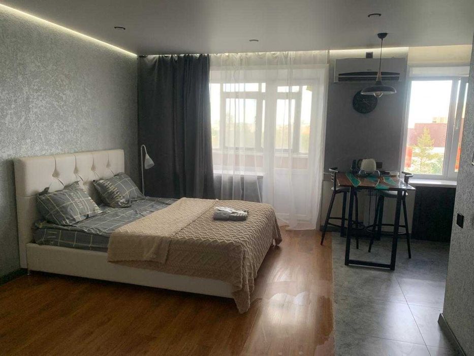 Сдам 1 комнатную почуточно