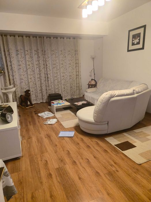 De inchiriat 3 camere Dobroesti