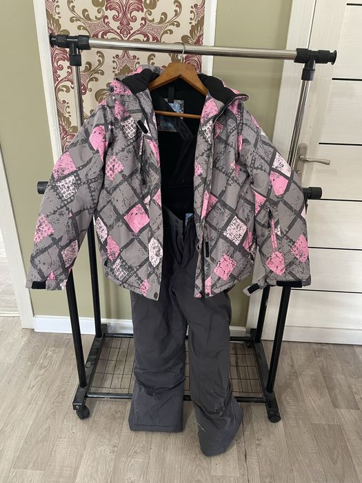 Горнолыжный костюм