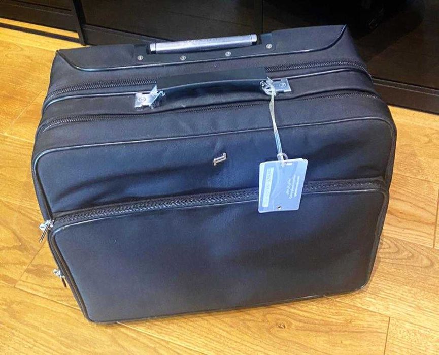 Чанта PORSCHE DESIGN ROADSTER 3.0 Briefcase M Black
