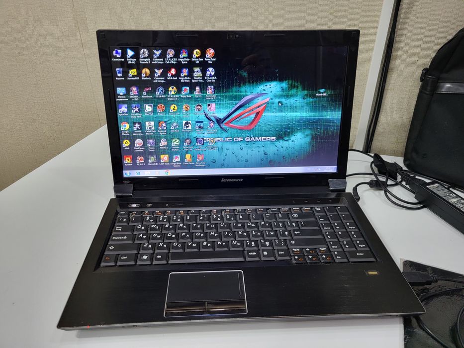 Lenovo ноутбук с Играми