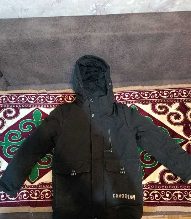 Продам куртки Б/У (Детские)