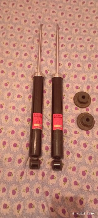 Продаются новые амортизаторы от Спарка с б/у резинками в комплекте