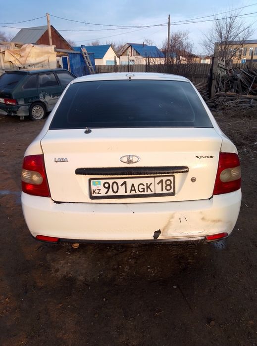 Приора хэтчбек на ходу