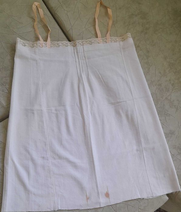 Кенарена долна дреха за носия /комбинезон/