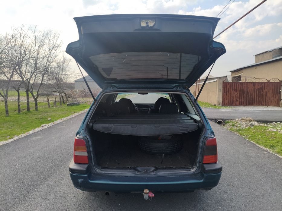 Волксваген Голф3