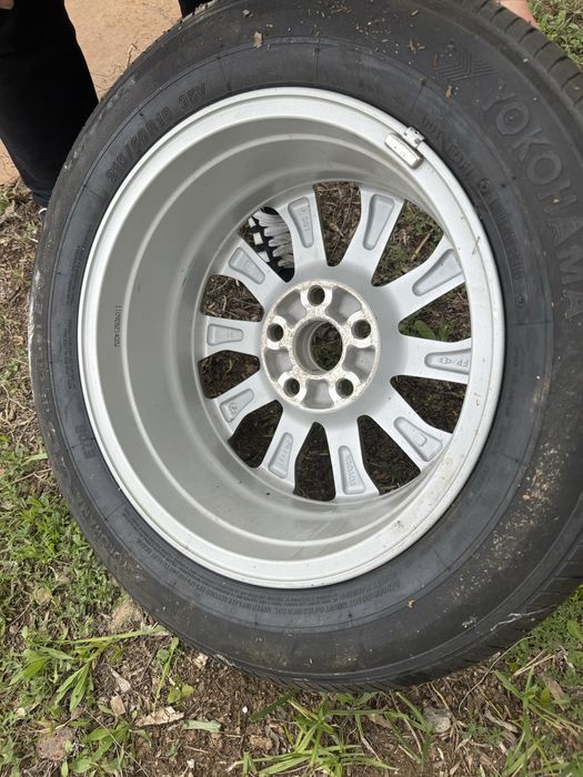 Запасное колесо Камри