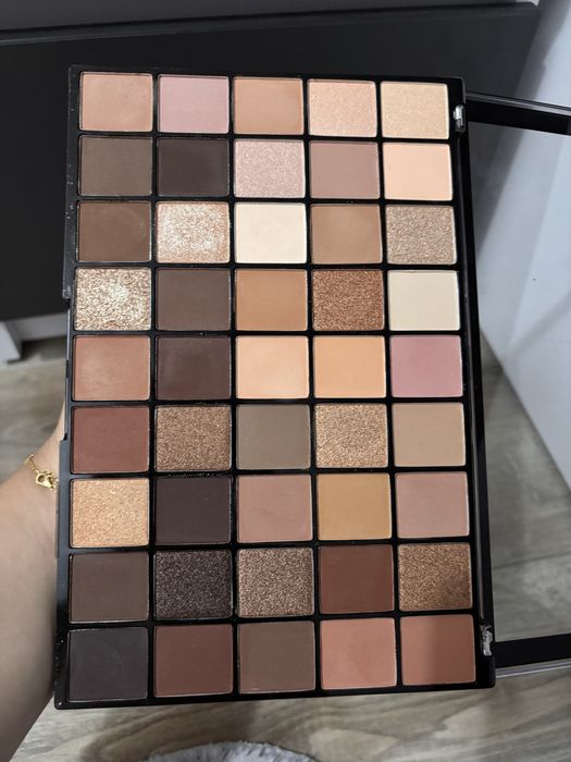 Revolution Maxi Reloaded Palette – Чисто нова