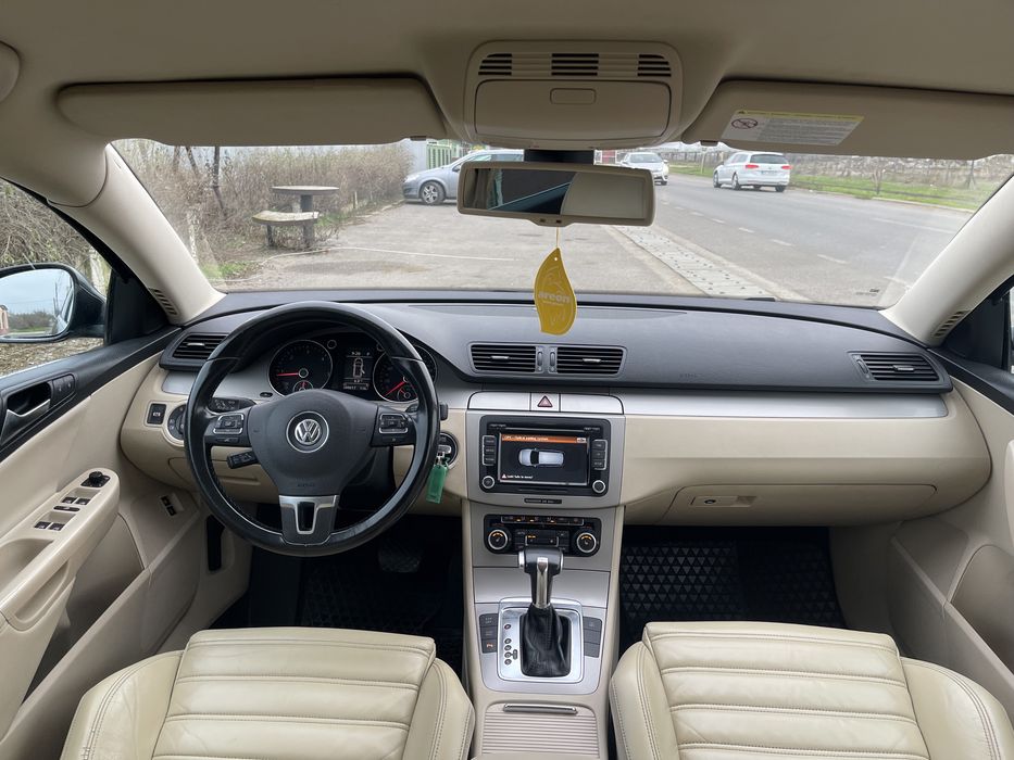 VW Passat B6 R line 4x4 08/2010-Bixenon/Piele/Carte service-Import