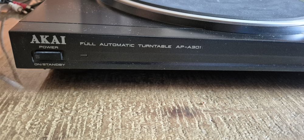 Vând  pickup akai ap-a 301