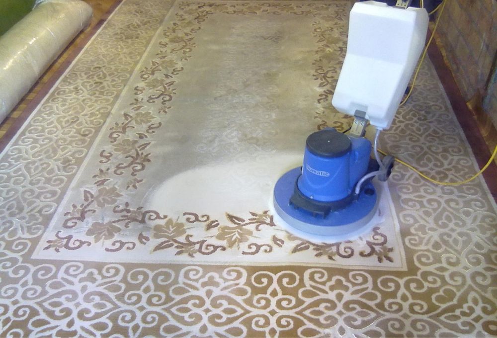 Гилам ювиш ва тозалаш. Олиб кетиш ва етказиб бериш бепул.