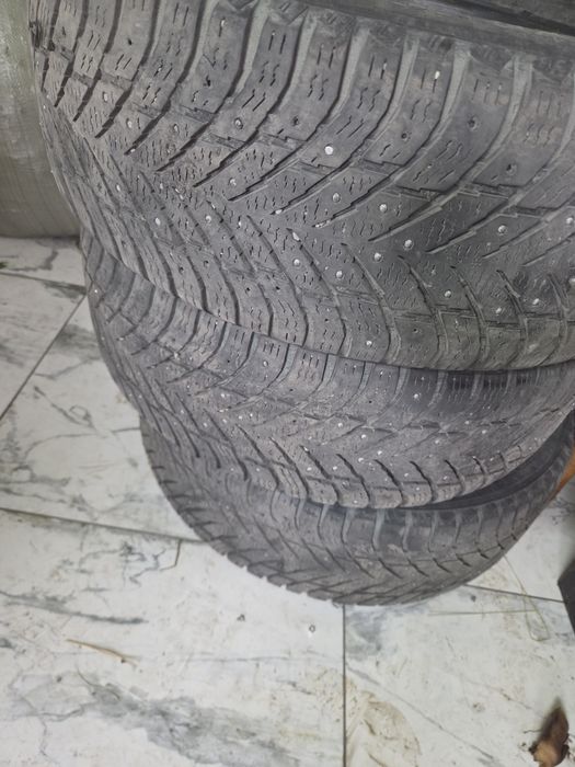 Автошины шипованные