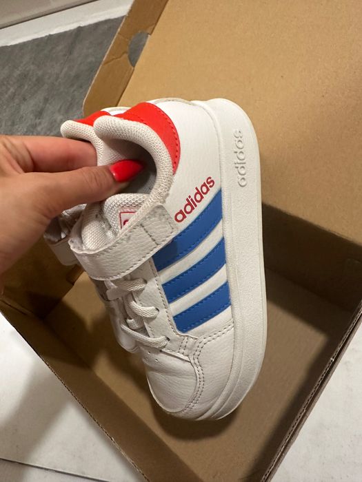 Маратонки за момчетата Geox, Nike и Adidas