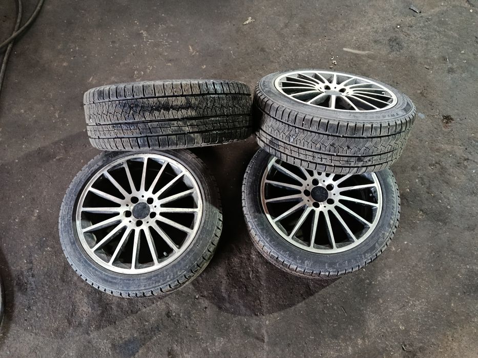 Продам комплект диск с зимние резиной