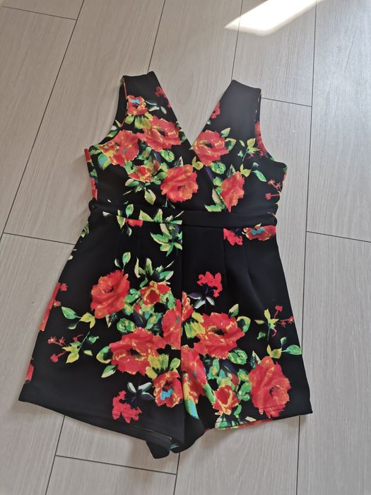 Salopeta damă în stare impecabila