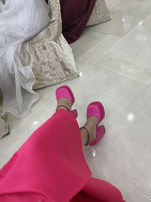 Одежда на продаж