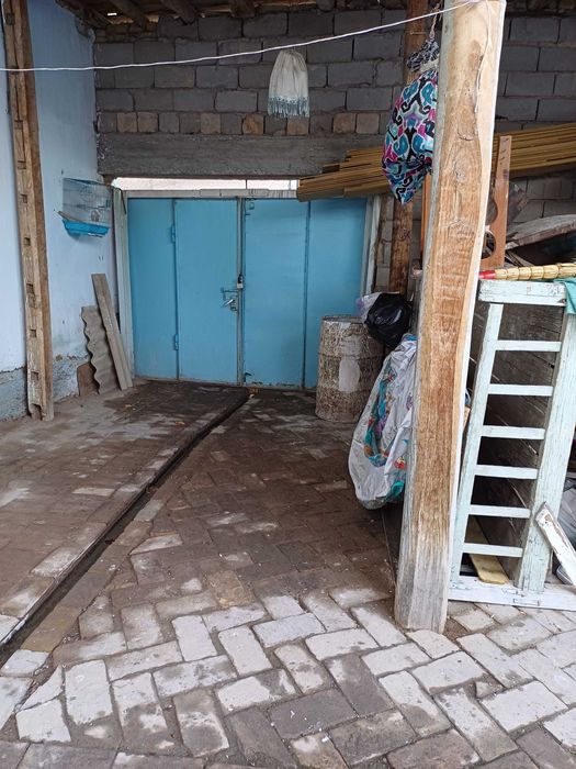 Земелный участок дом на земле