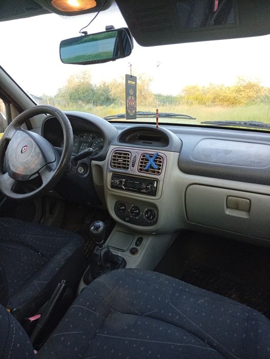 Renault Clio 1.4