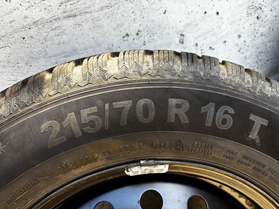 Джанти със зимни гуми за RAV4