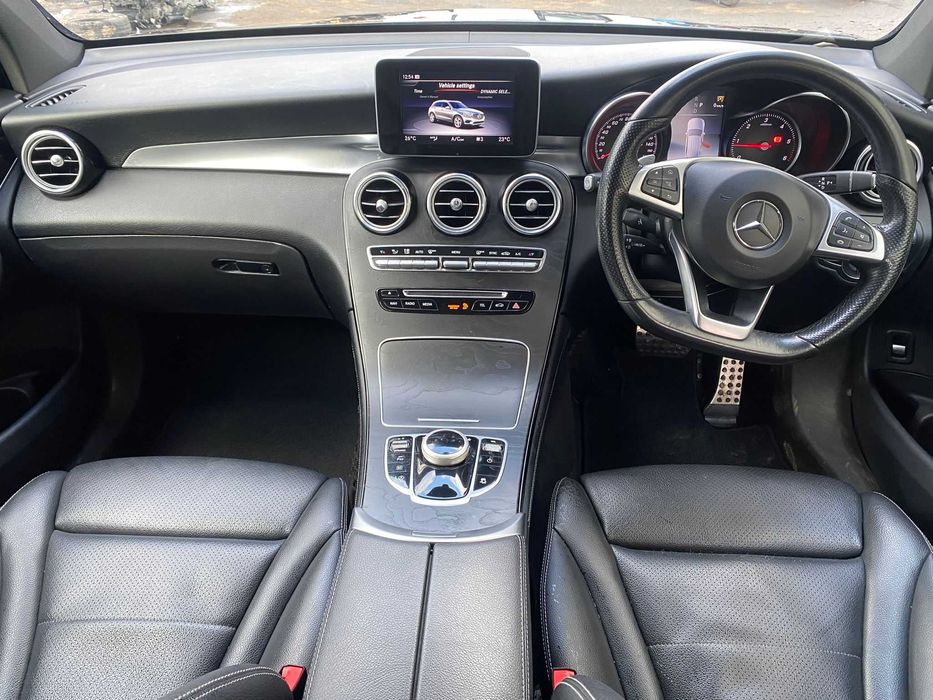 Dezmembrez mercedes glc 250d AMG/praguri glc/bara amg/haion glc/volan/