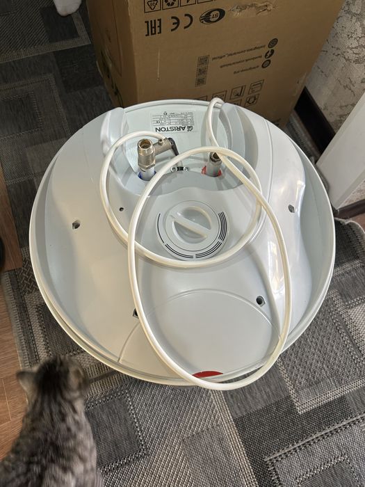 Ariston artel 50литр